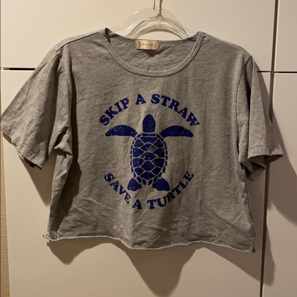 Skip a straw T-shirt medium